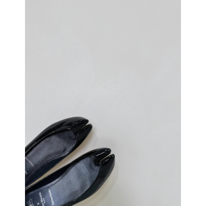 Christian Louboutin × Maison Margiela Black Patent Leather Tabi Split‑Toe Flat Shoes