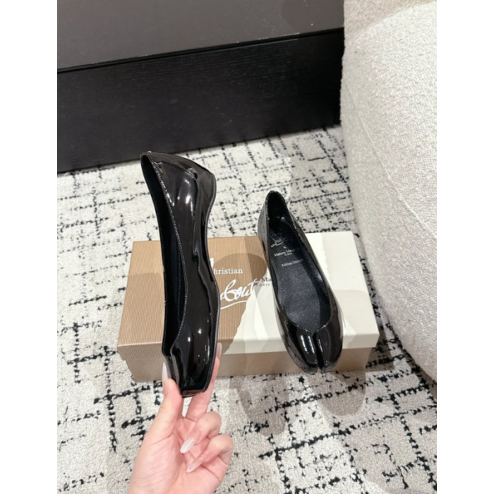 Christian Louboutin × Maison Margiela Black Patent Tabi Split‑Toe Hidden‑Wedge Flats