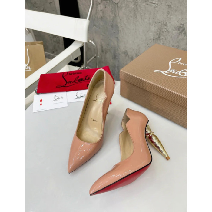 Christian Louboutin Nude Patent Leather Pointed Toe heel Pumps
